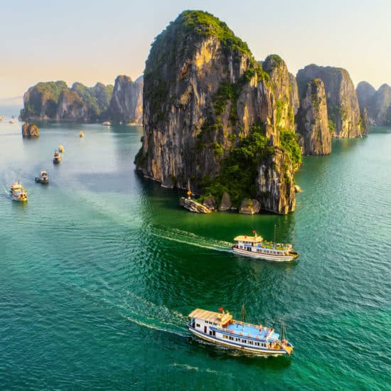 Halong Bucht Kreuzfahrt Vietnam