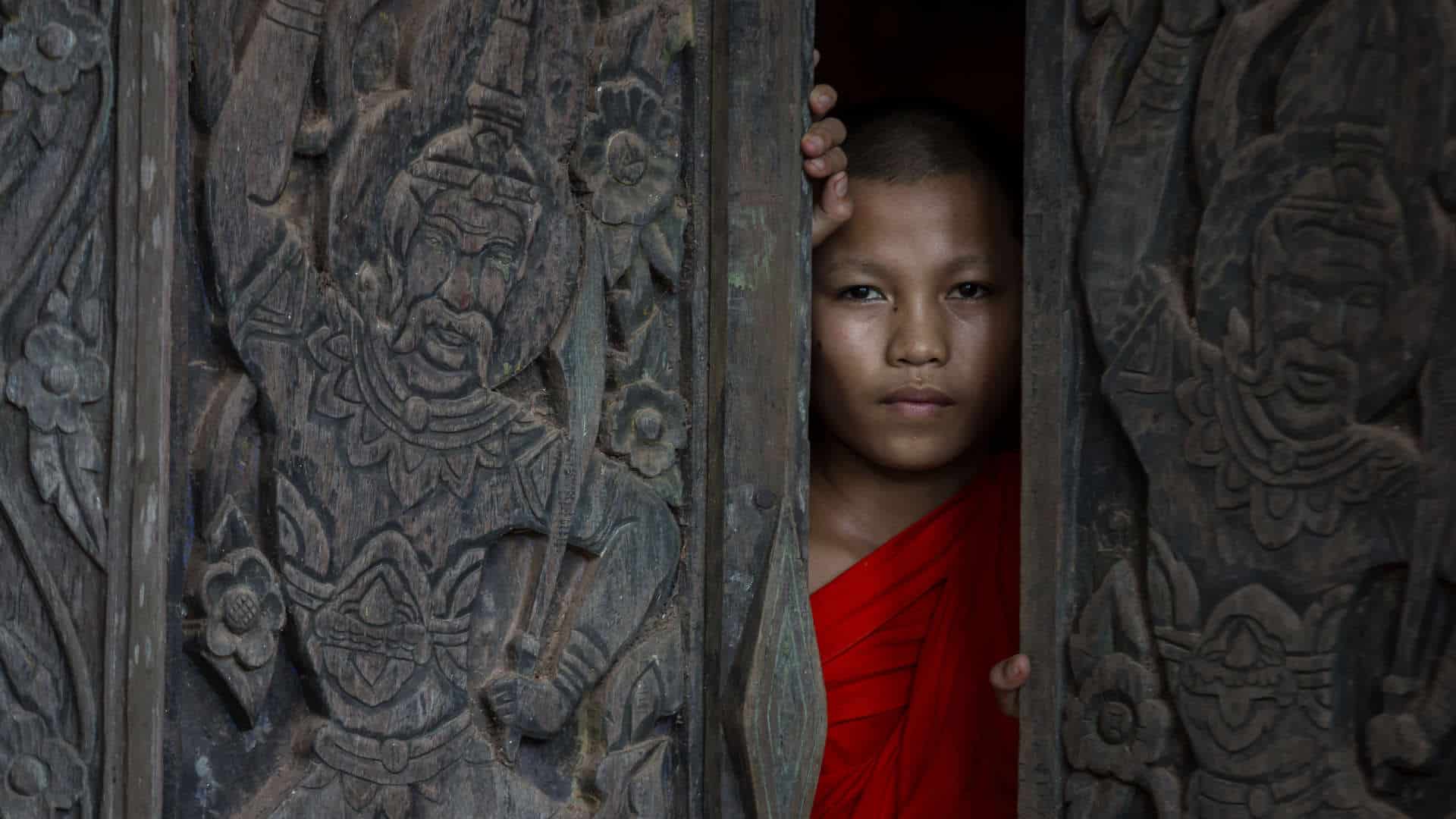 Mönch in Tempel in Indochina