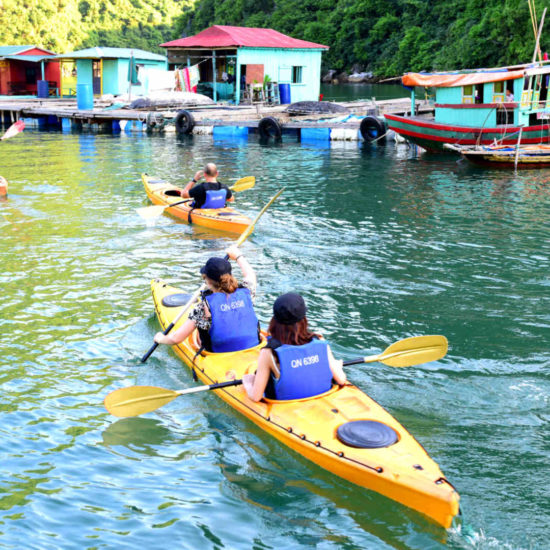 Go-Indochine Halong Bucht Kayak Tour